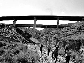 山西原平:美女老板绑架千万富翁儿子(图)