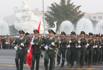 升国旗仪仗队走多少步 为何升国旗要走138正步