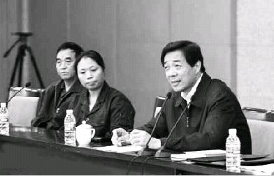 重庆出租车罢运渐平 薄熙来与司机算账