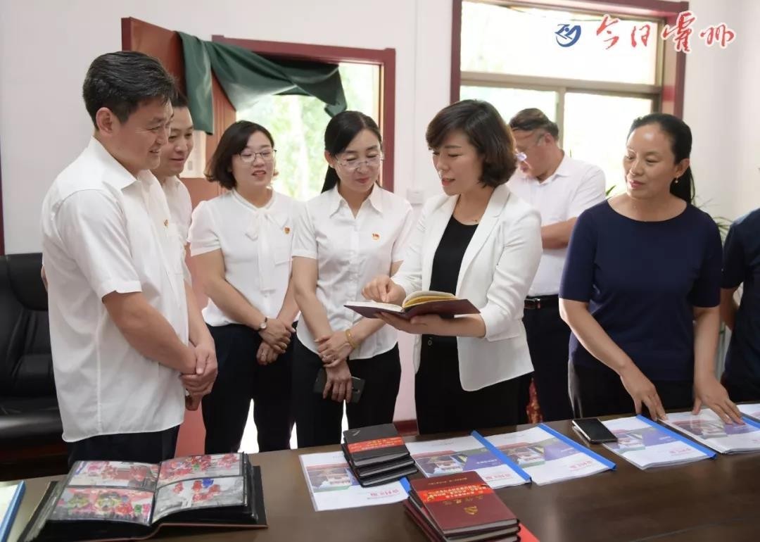 霍州市委常委,宣传部长郭丽华检查退沙街道省级文明城市创建工作