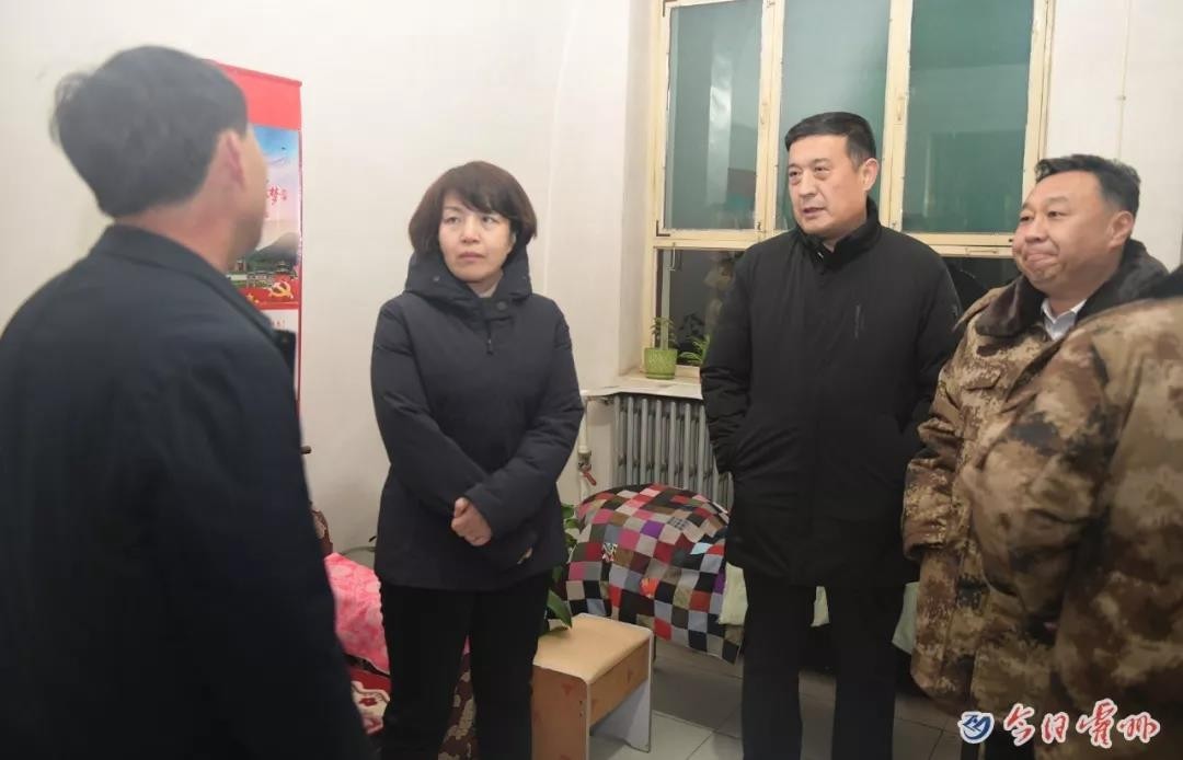 霍州市委副书记,市长李青雁夜查环保
