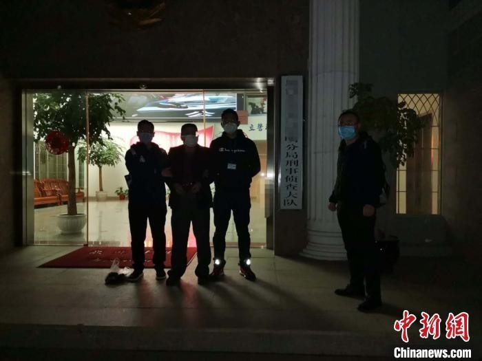 山西太原警方抓获22年前杀害母子三人命案逃犯