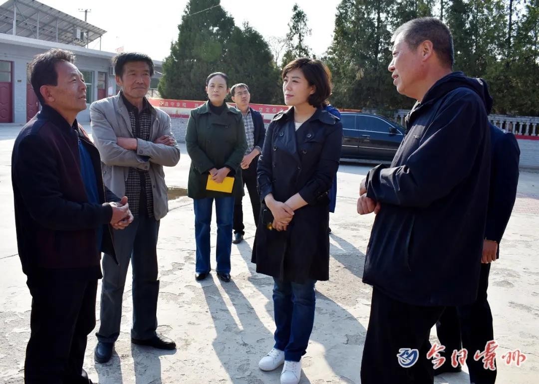 霍州市委常委,宣传部长郭丽华,市人大常委会副主任张根生在三教乡调研