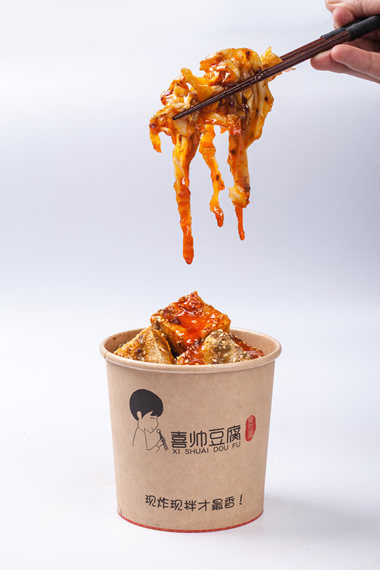 喜帅豆腐:创新臭豆腐 爽口泡菜,现炸现拌,这样吃,才对