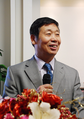 会长邸存喜