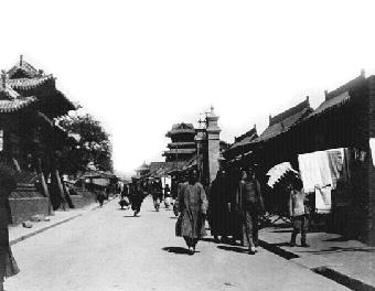 解放初的老太原街市,有些东西还是值得回味的.