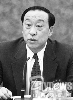 中部崛起 最新报道 图片报道>本页 阳泉市市长谢海:规划崛起思路