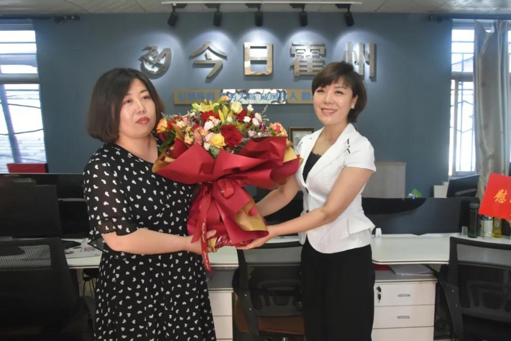 霍州市领导慰问科技工作者